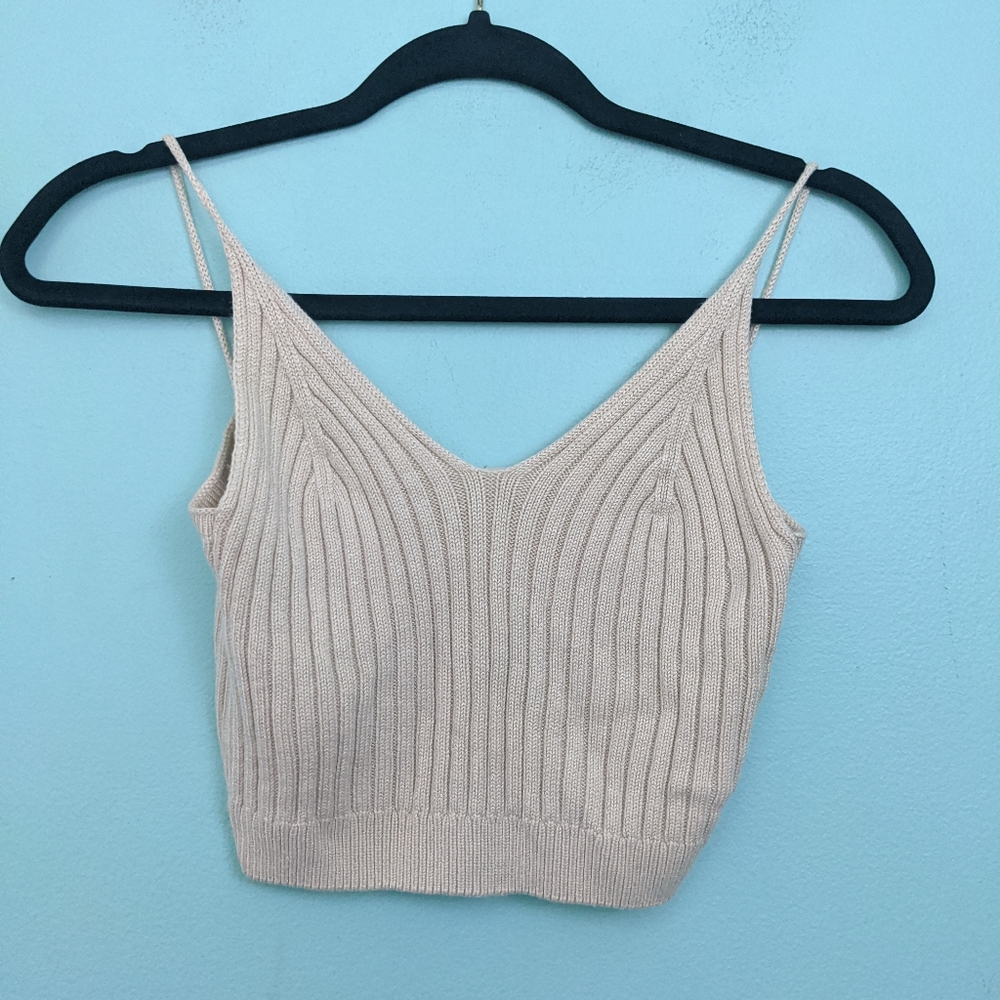 Cream Colored Spaghetti Strap Ribbed Crop Top Small